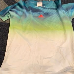 Tennis shirt